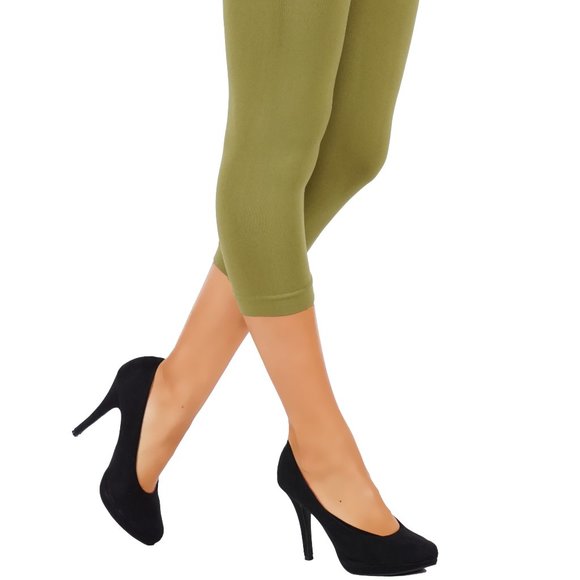 5StarsLine Soft, Capri Length Leggings - Picture 7 of 7